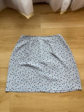 Vintage Garage Floral Print Mini Skirt in Light Blue